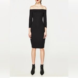 zara off the shoulder black dress SHORT VOLUMINOUS DRESS - Black